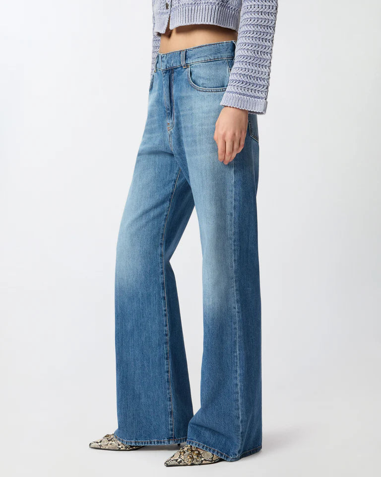 Jeans wide leg con scoloriture
