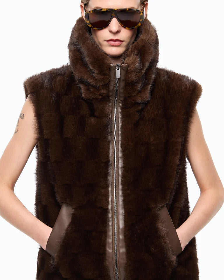 Gilet effetto pelliccia con zip