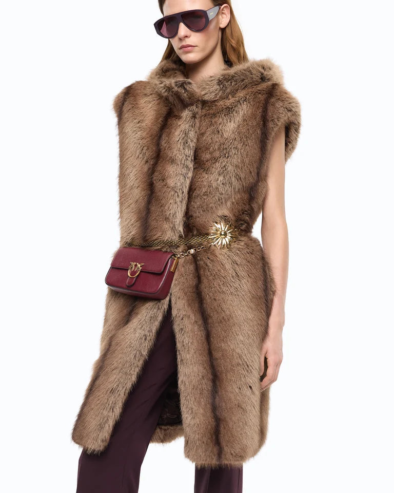 Gilet lungo effetto pelliccia con cintura