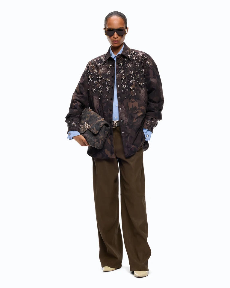 Overshirt in tela tecnica con stampa camouflage floreale