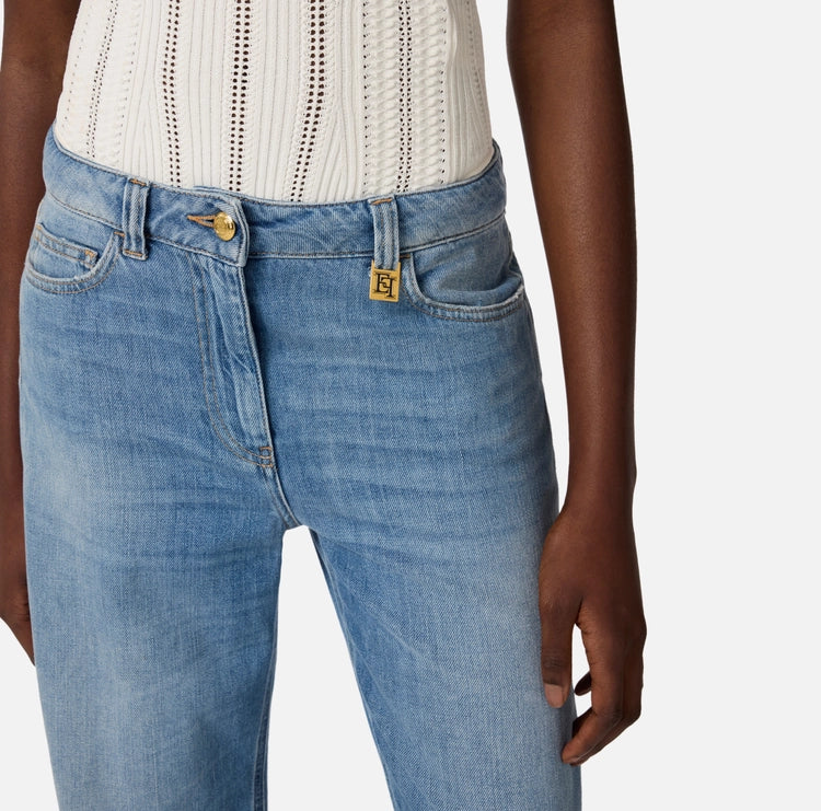 Jeans a palazzo con dettaglio logo