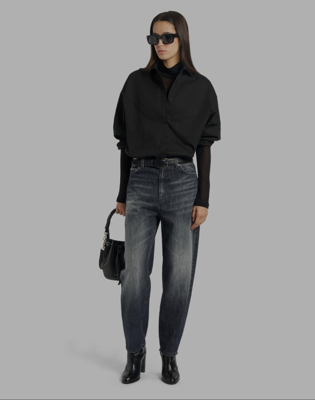 Jeans Bessie loose in denim fisso riciclato